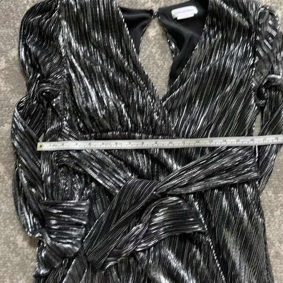 Lovers and Friend Dress - Picture 7 of 9